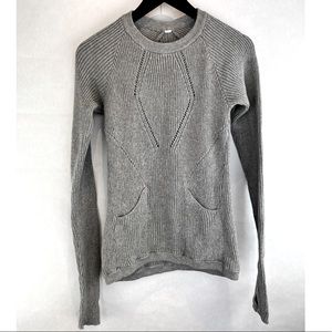 Lululemon knit sweater, size 6.